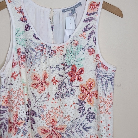 NWT Stitch Fix Daniel Rainn | Cadez Perforated Floral Overlay Tank Blouse - Picture 2 of 8